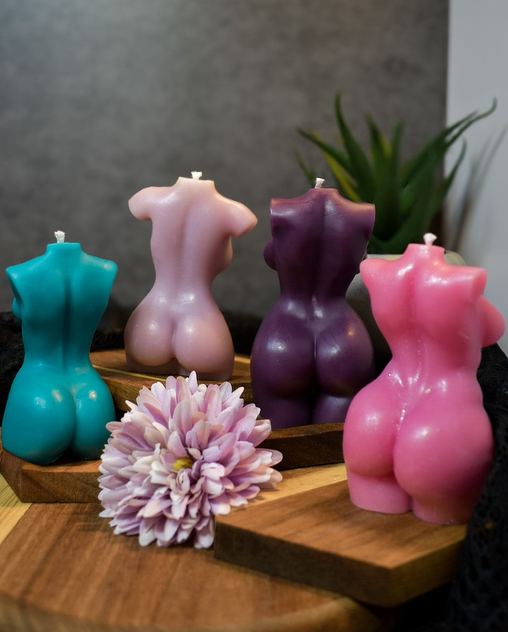 Female Body | Free Standing Pillar Candle